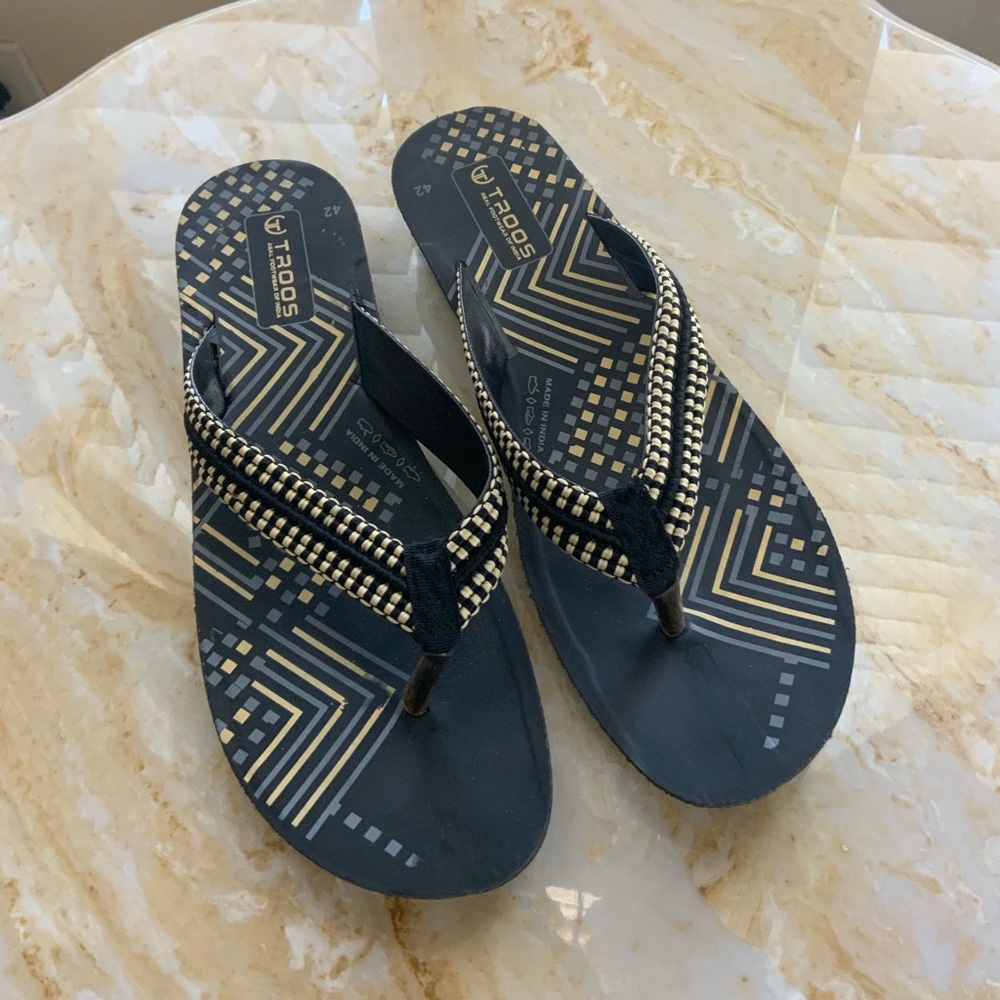 Troos Real Footwear of India